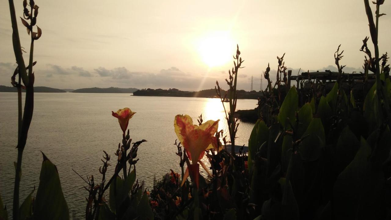 Barelang Bridge Hotel Batam Exterior foto